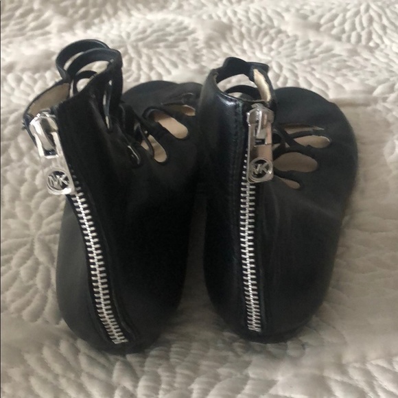 Michael Kors sandals - Picture 3 of 4